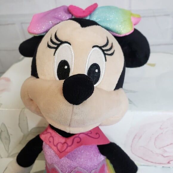 Disney Singing Talking Minnie Mouse Plush Doll 13" Soft Stuffed Toy Pink TieDye - Picture 1 of 9